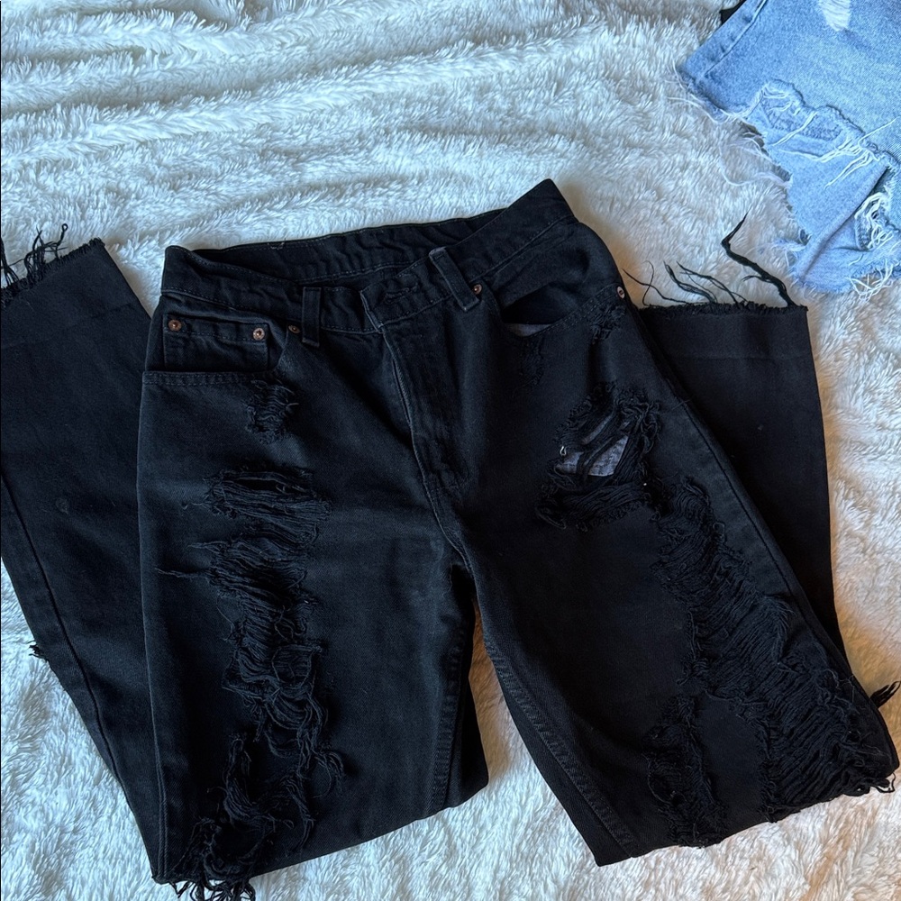 Levi's Black Distressed Women Jeans
